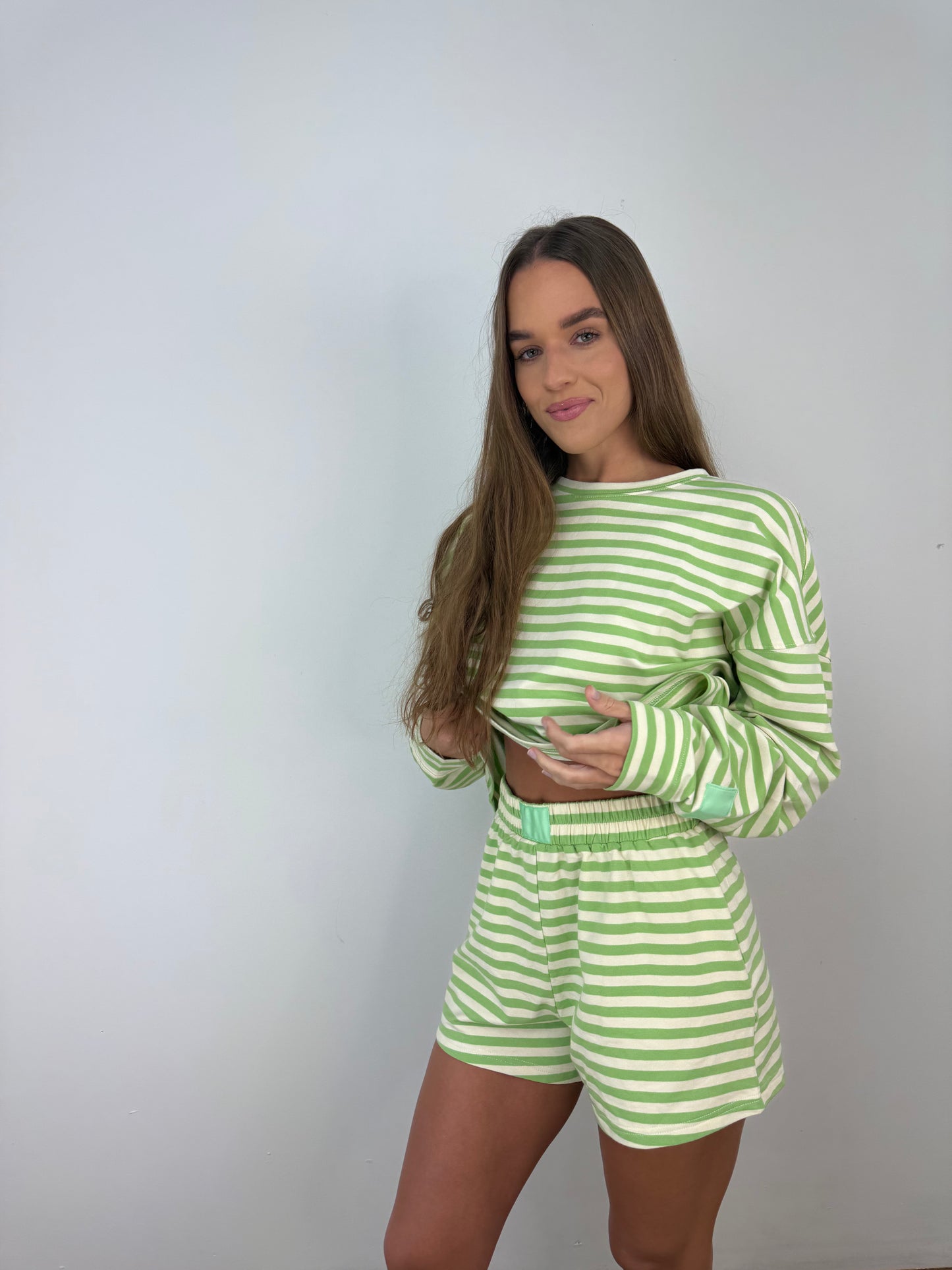 Loungey green top