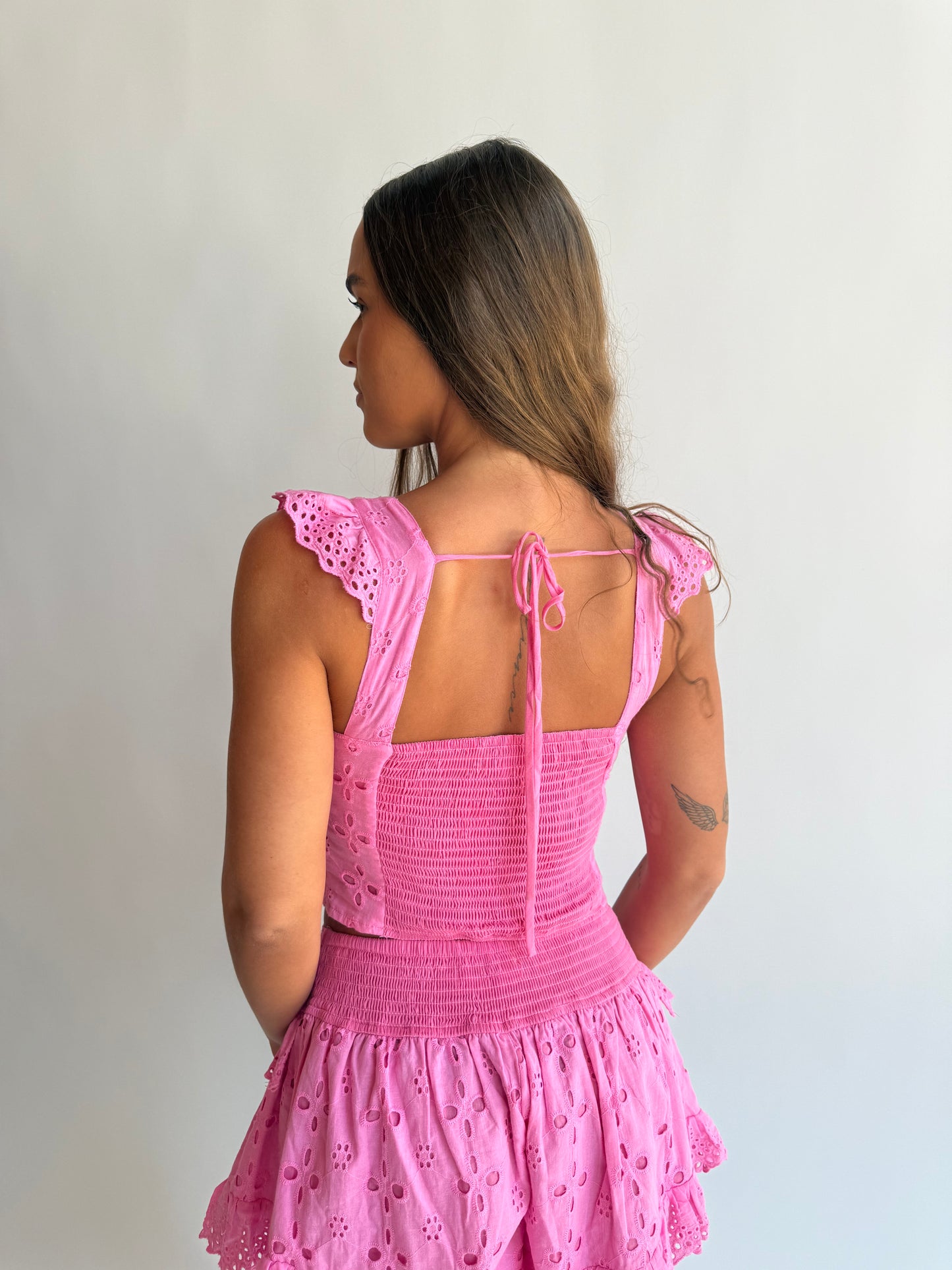 Bubblegum eyelet ruffle shorts
