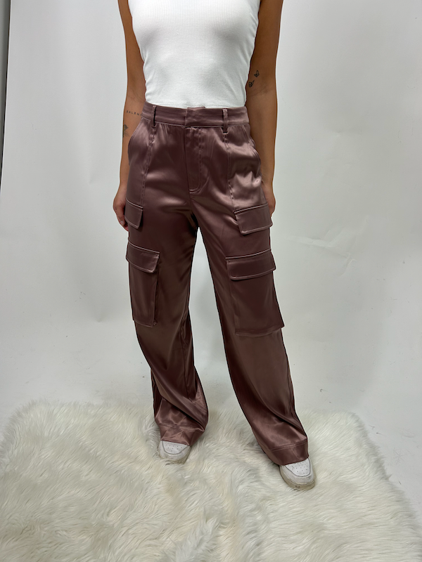City Sleek Cargo Pants