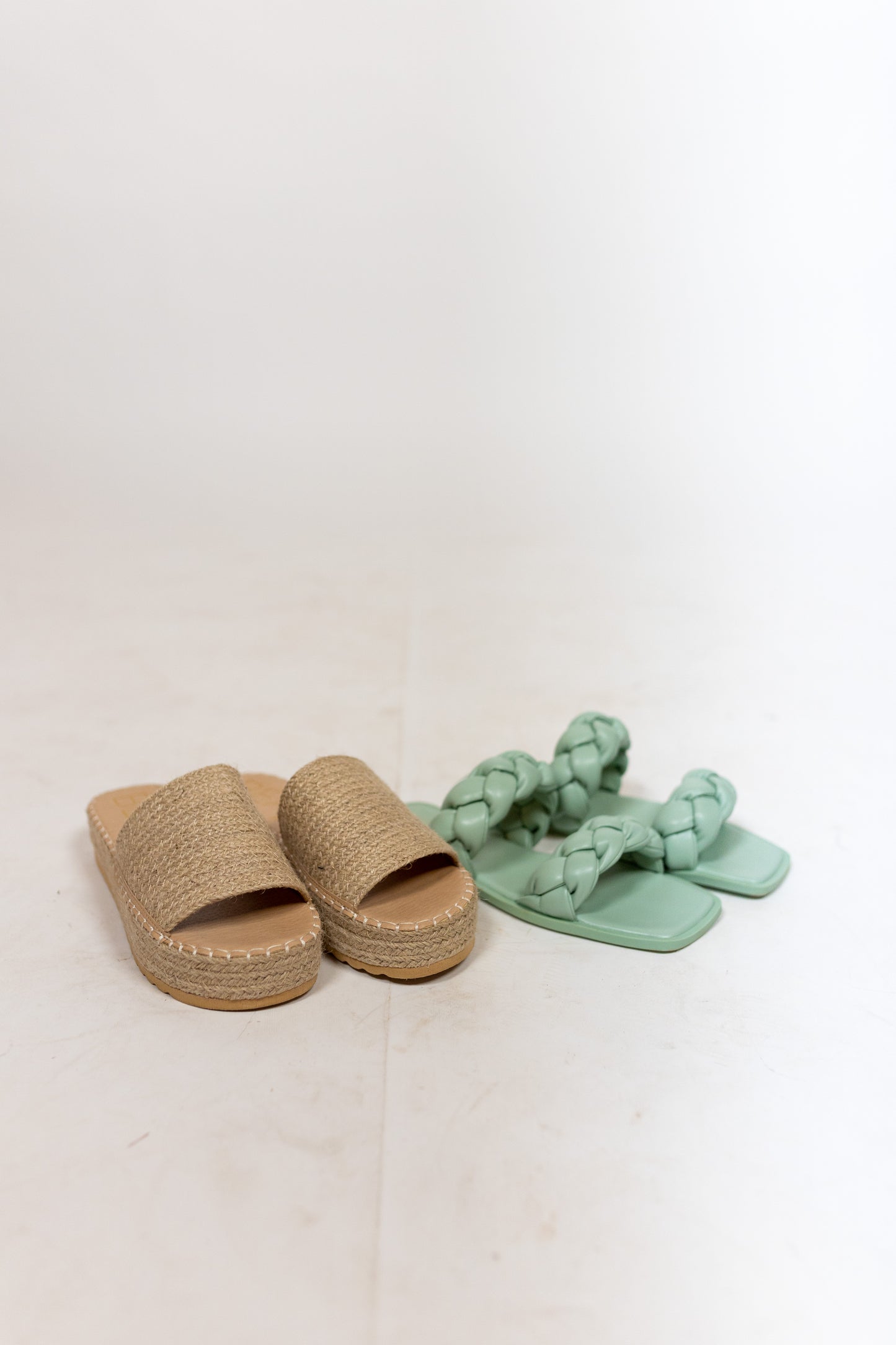Daria Sandal