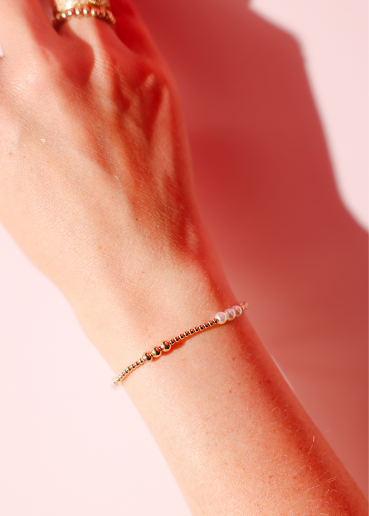 ILY Gold + Pearl Alternating Bracelet: Standard 6.75 inch