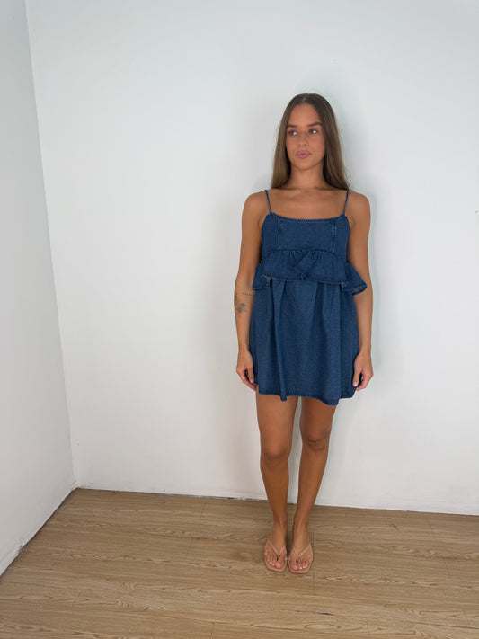 Spaghetti strap ruffle denim dress