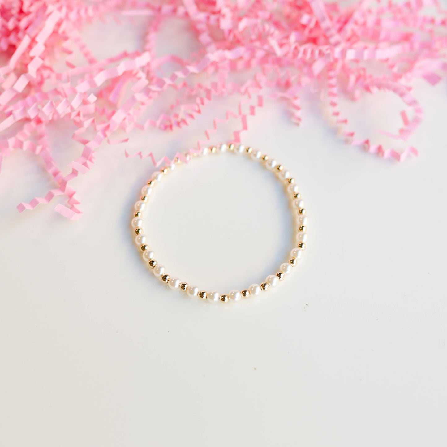 Luci Pearl Bracelet in Gold: Standard 6.75 inch
