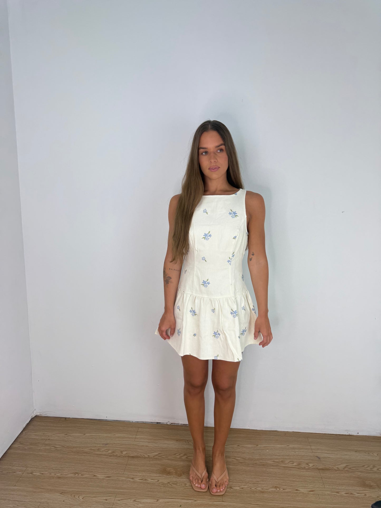 Embroidered shift dress