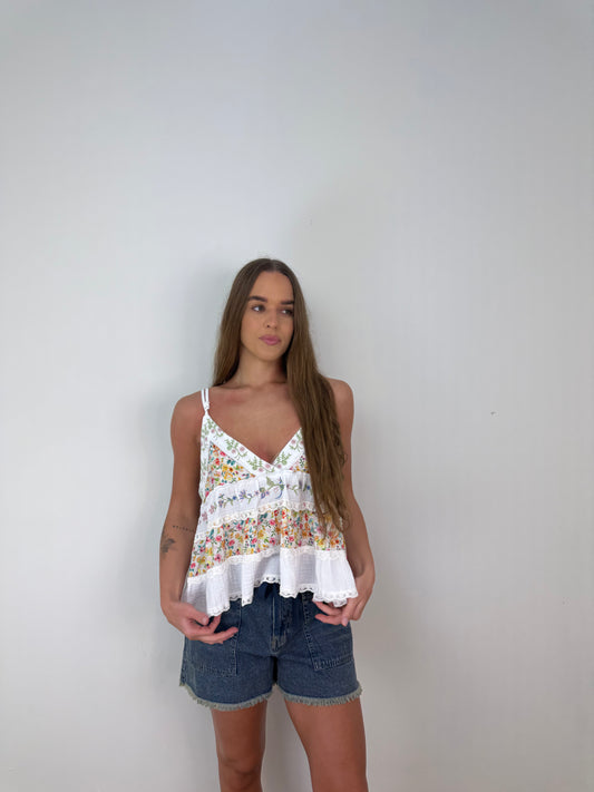 Floral Embroidered tank top