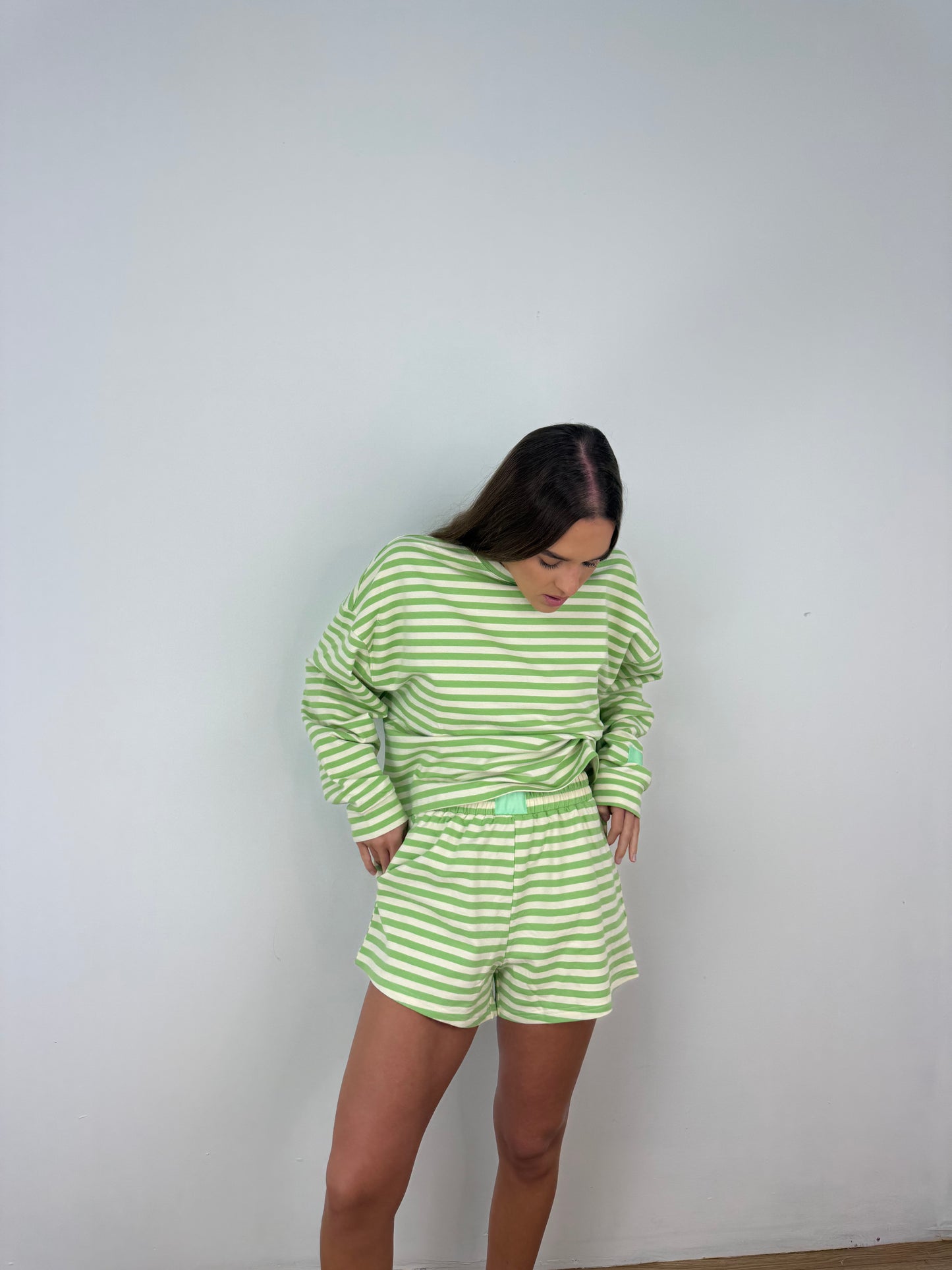 Loungey green top