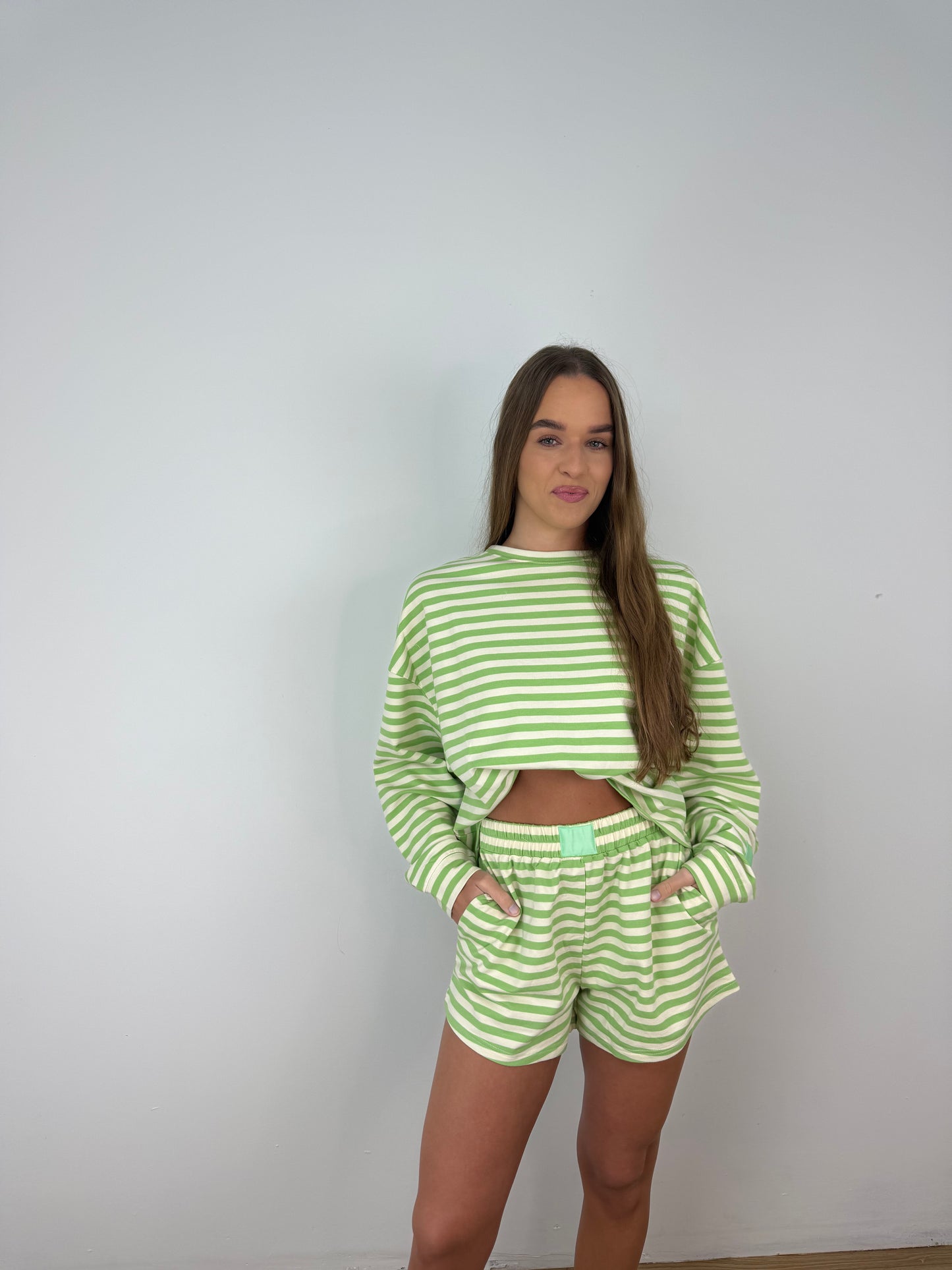 Loungey green top