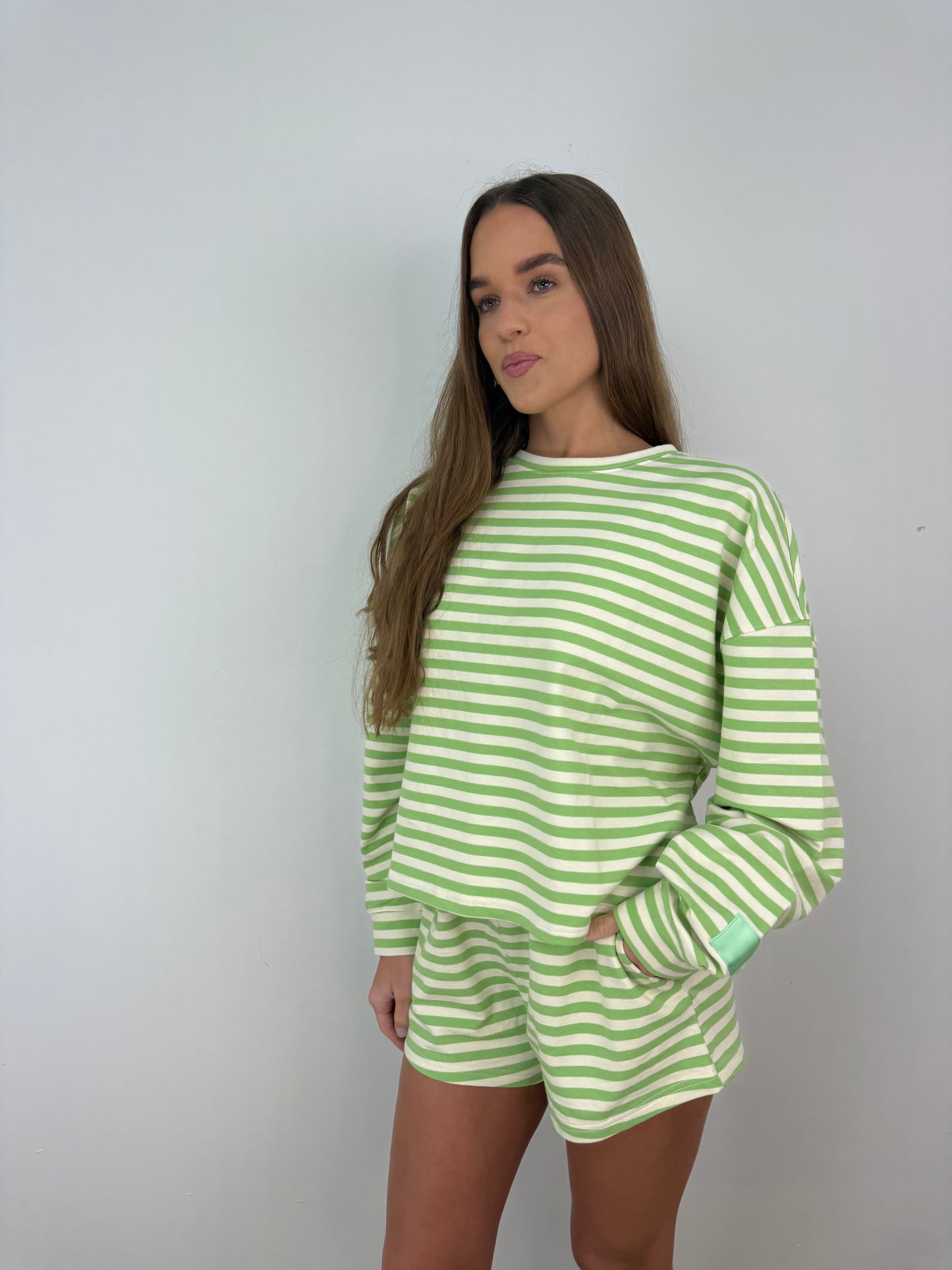 Loungey green top