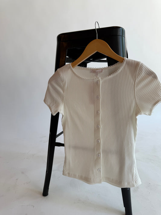 White button up cotton tee