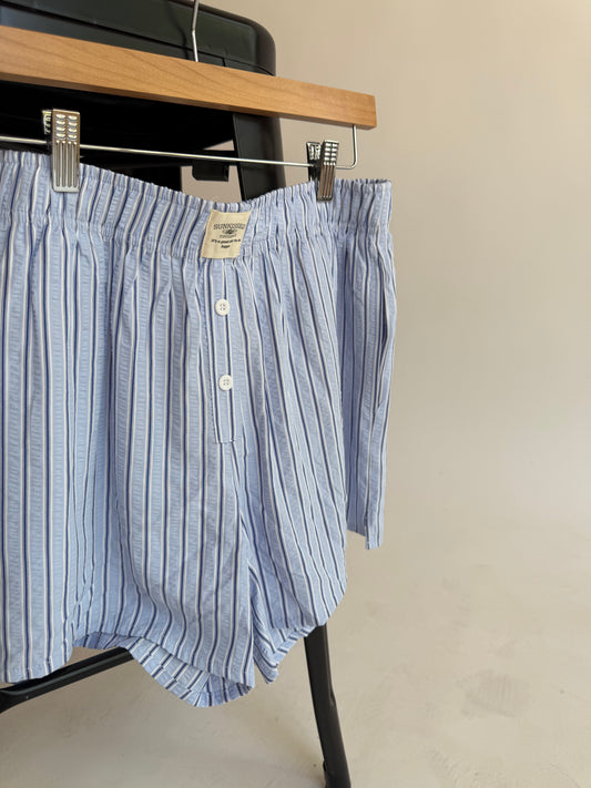 Baggy striped boxer shorts