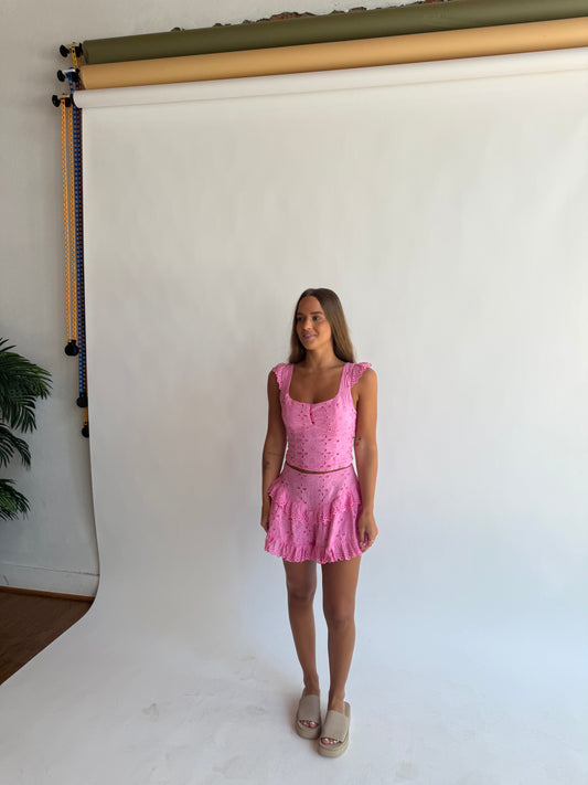 Bubblegum eyelet ruffle shorts
