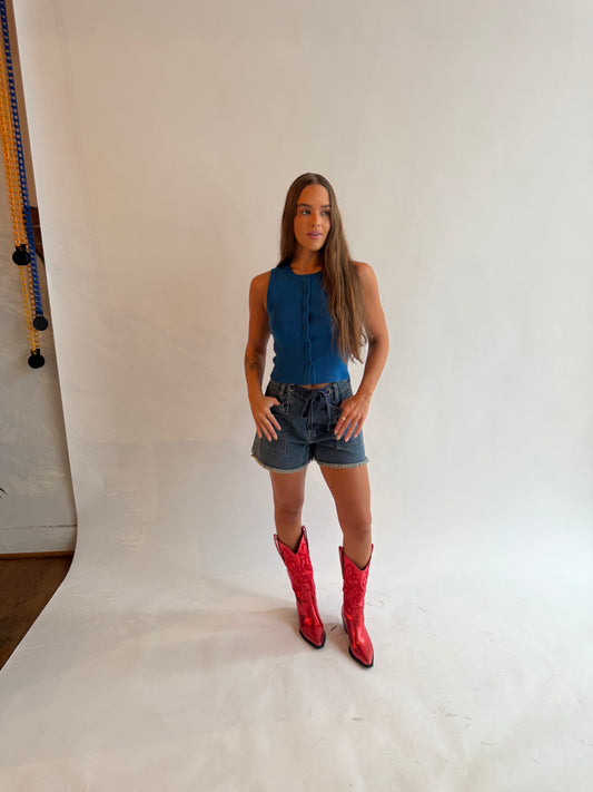 Tailgater round neck button up